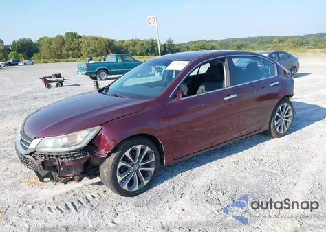 2013 Honda Accord Sport z USA, uszkodzony, nr VIN 1HGCR2F58DA168357